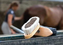 Hot Equideos Brosse douce - LeMieux